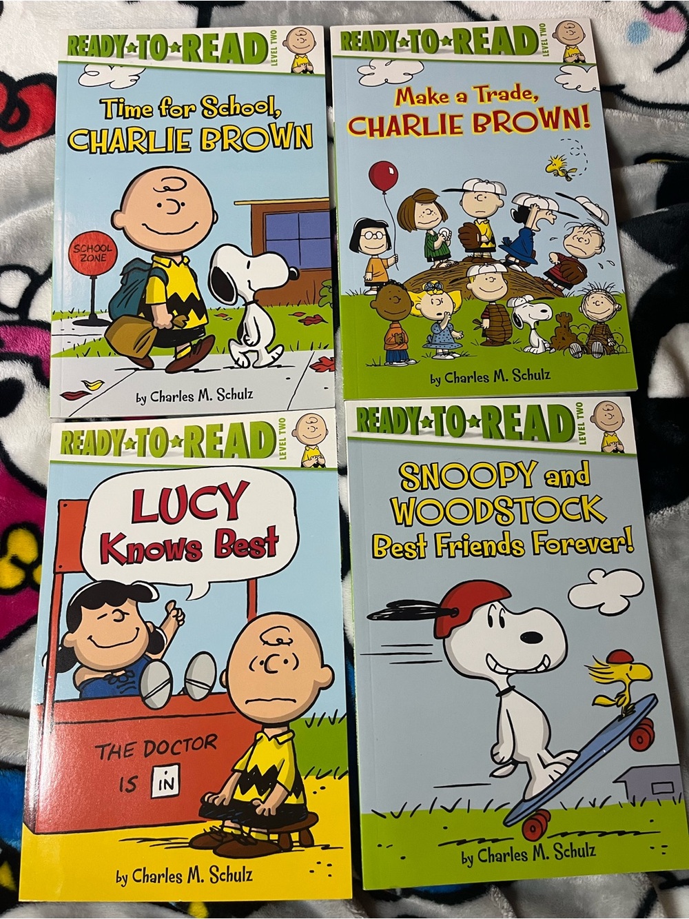 Peanuts Snoopy Reading Books 4 Pack NEW NWT
